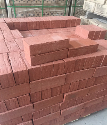 Mattone solido rosso dell'argilla con il fronte antico del mattone per le costruzioni della parete della costruzione della Camera 210 x 100 x 65 millimetri
